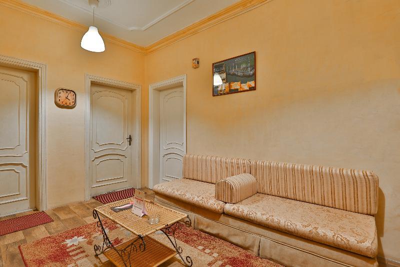 Oyo 350 Dar Almadinah Hotel Джеда Екстериор снимка